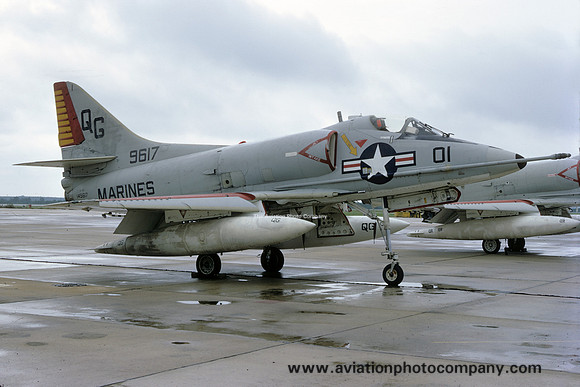 US Marines VMA-131 Douglas A-4C Skyhawk 149617/QG-01 (1972)