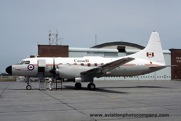 Canadian Air Force 412 Squadron Canadair CC-109 Cosmopolitan 109157 (1991)