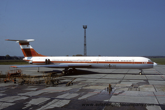 German Air Force LTG65 Ilyushin Il-62M 11+20 (1991)