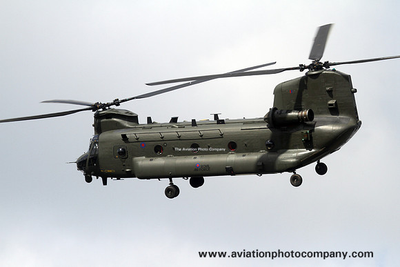 RAF Vertol Chinook HC.4 ZA677 (2017)