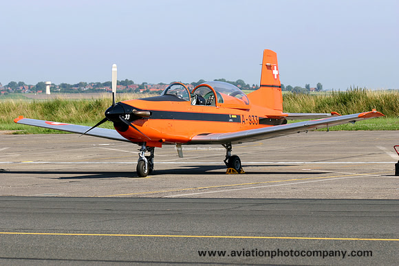 Swiss Air Force Pilatus PC-7 A-933 (2006)