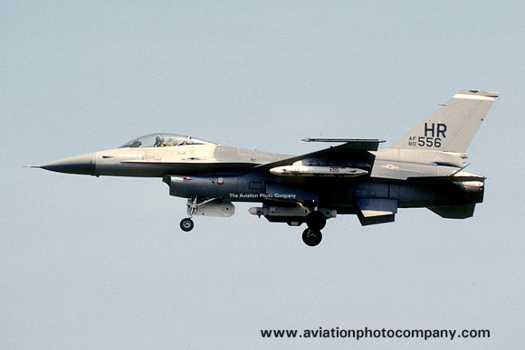 USAF 50 TFW 313 TFS GD F-16A Fighting Falcon 80-0556/HR (1982)