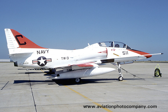 US Navy TW-3 Douglas TA-4J Skyhawk 158081/C-511 (1986)