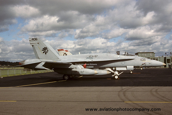 US Navy VFA-87 McDonnell Douglas F/A-18A Hornet 163099/AJ-406 at RAF Abingdon (1988)