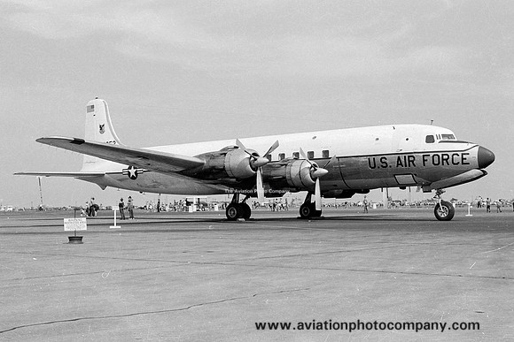 USAF 4650 CSS Douglas C-118A Liftmaster 51-17652 (1967)