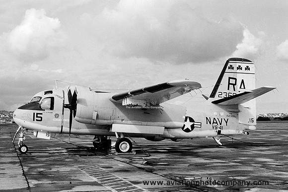 US Navy VS-41 Grumman S-2E Tracker 152368/RA-15 (1973)