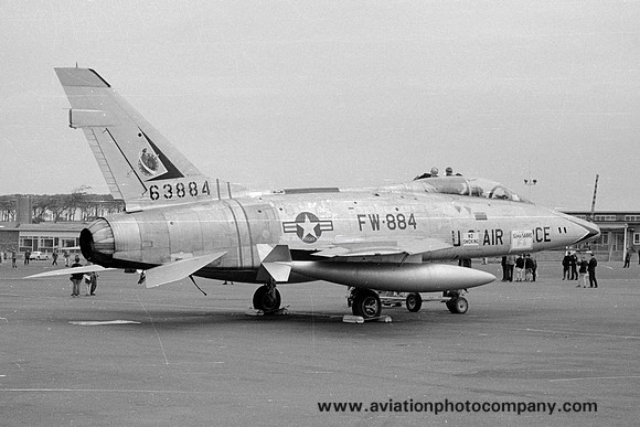 USAF 48 TFW North American F-100F Super Sabre 56-3884