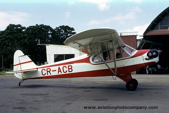 Piper J3C-65 Cub CR-ACB (1975)