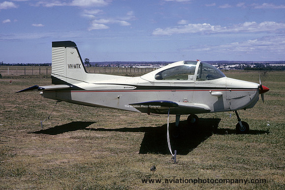 Victa Airtourer VH-MTK (1965)