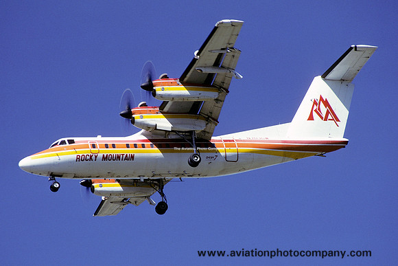 Rocky Mountain Airways DHC-7-102 N703GW (1984)