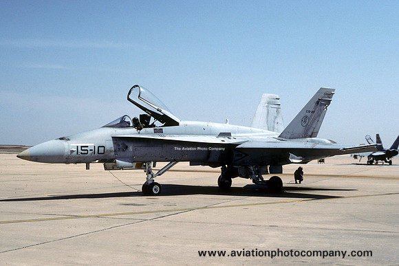 Spanish Air Force Ala 15 McDonnell Douglas EF-18M Hornet C.15-23/15-10 (1991)