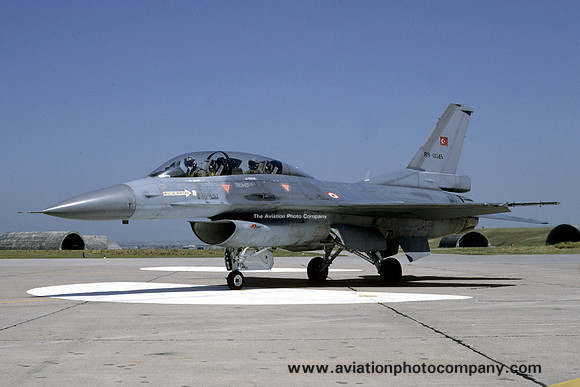 Turkish Air Force GD F-16D Fighting Falcon 89-0045 (1991)