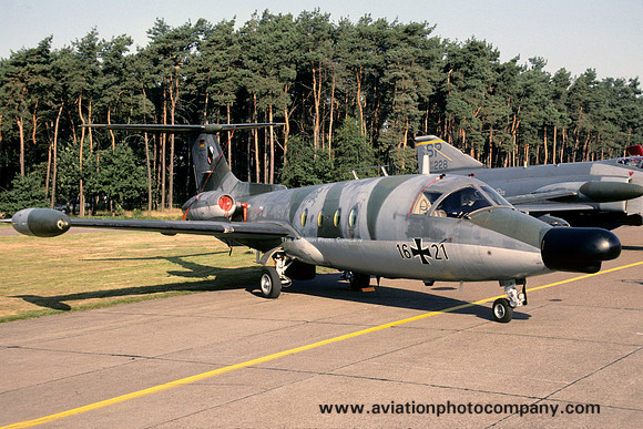 German Air Force JBG32 HFB-320 Hansajet 16+21 (1991)