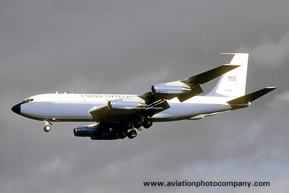 USAF 58 MAS Boeing C-135B 62-4125 (1988)
