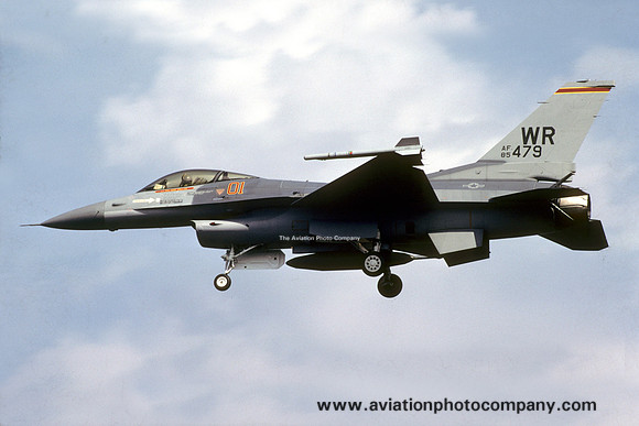 USAF 81 TFW 527 AGRS GD F-16C Fighting Falcon 85-1479/WR (1988)