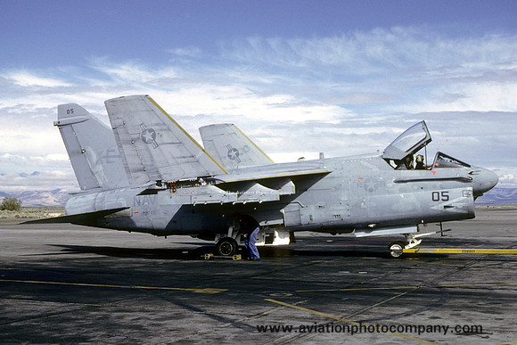 US Navy VX-5 LTV A-7E Corsair 160722/XE-05 (1988)