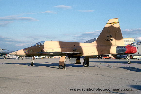 USAF 57 FWW Northrop F-5E Tiger 74-1528/WA (1988)