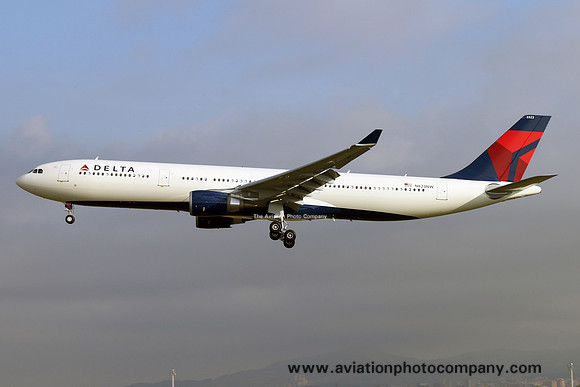 Delta Airlines Airbus A330-300 N823NW (2015)