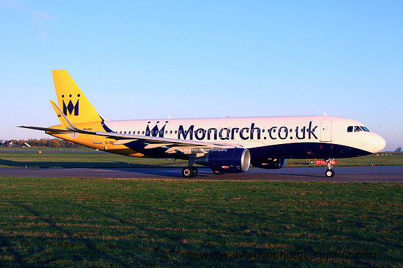 Monarch Airbus A320-200 G-ZBAB (2013)