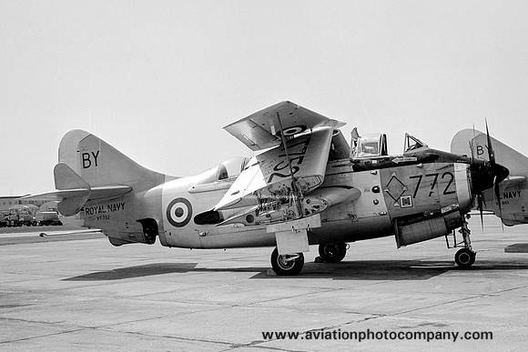 Royal Navy 849 Squadron Fairey Gannet T.5 XT752/BY772 (1968)