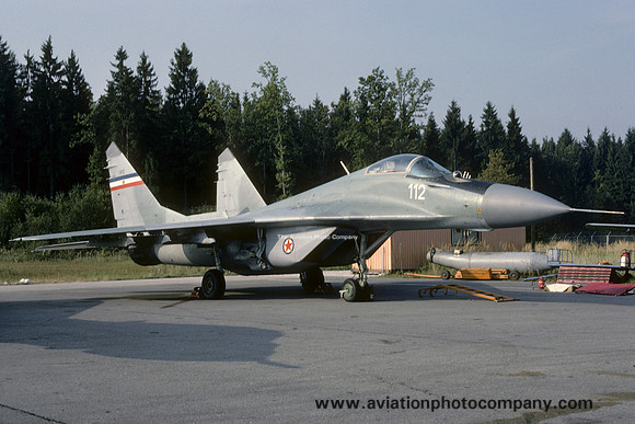 Yugoslavian Air Force Mikoyan MiG-29 Fulcrum 18112 (1989)