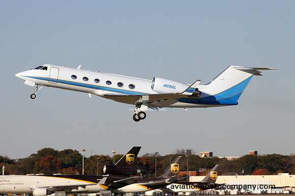 Gulfstream IV N68AL at Atlanta IAP (2013)