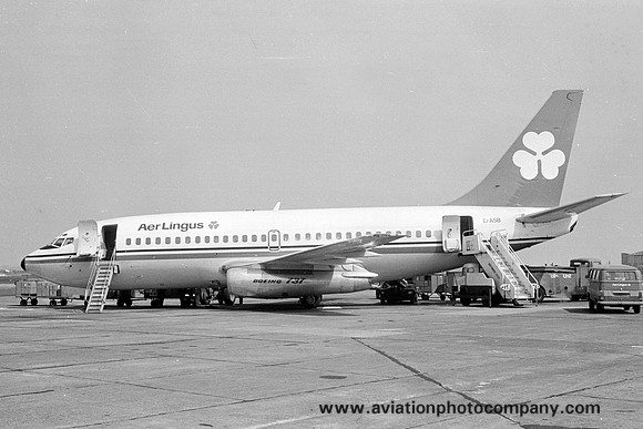 Aer lIngus Boeing 737-200 EI-ASB in VASP colours (1977)