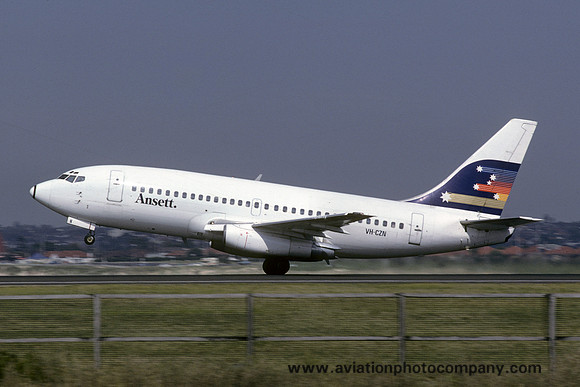 Ansett Australia Boeing 737-200 VH-CZN (1986)