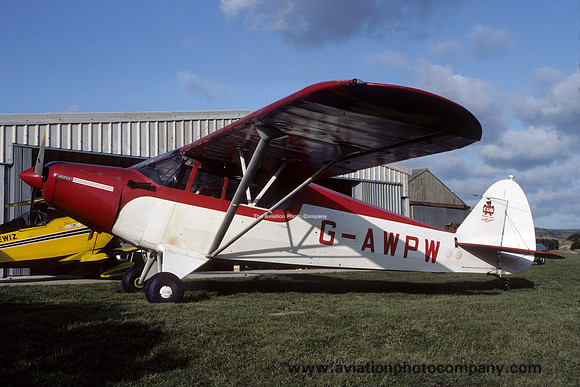 Piper PA-12 Super Cruiser G-AWPW (1984)
