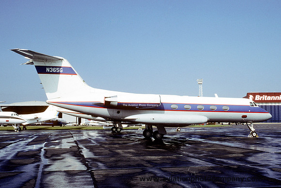 Gulfstream II N365G at Luton (1984)