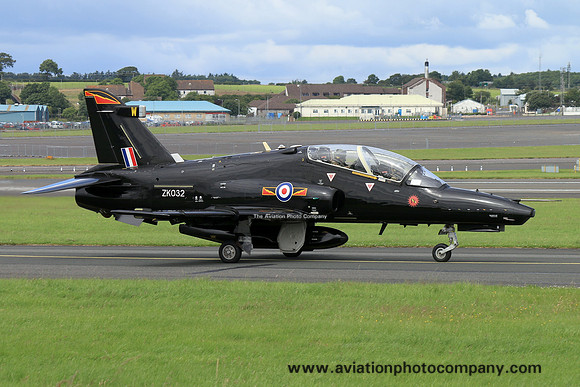 RAF 4 Squadron BAE Hawk T.2 ZK032/W at Prestwick (2017)