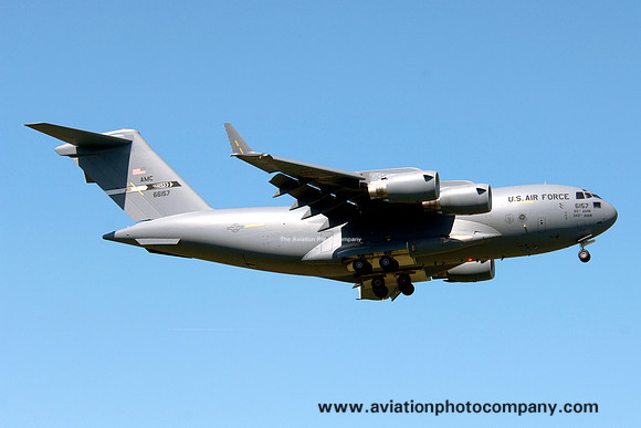 USAF 60/349 AMW McDonnell Douglas C-17A Globemaster 06-6157 (2007)