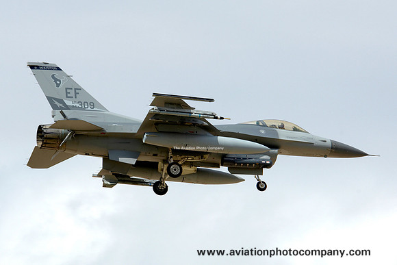 USAF Texas ANG 111 FS General Dynamics F-16C Fighting Falcon 84-1309/EF (2006)