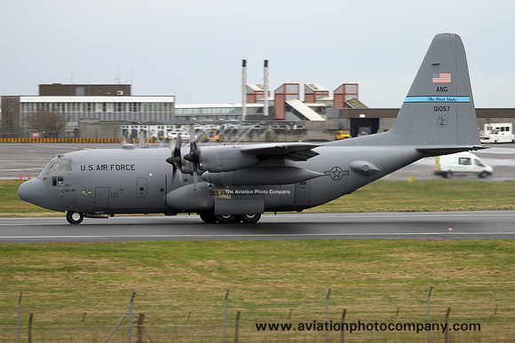 USAF Delaware ANG 142 AS Lockheed C-130H Hercules 90-1057 at Prestwick (2017)