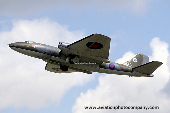RAF 39 Squadron English Electric Canberra T.4 WJ874/AS (1998)