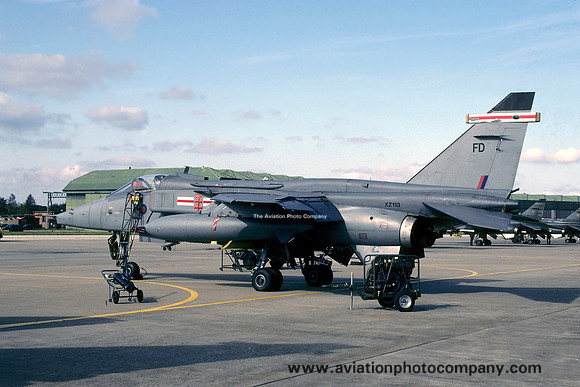 RAF 41 Squadron Sepecat Jaguar GR.1 XZ113/FD at RAF Coltishall (1998)