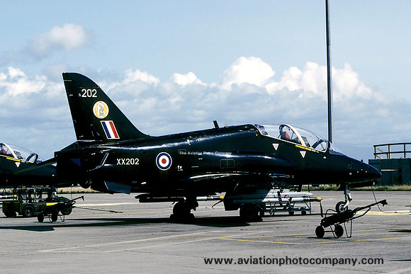 RAF 19 Squadron Hawker Siddeley Hawk T.1A XX202 (1998)
