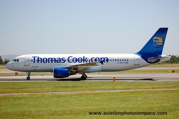 Thomas Cook Airlines UK Airbus A320-214 G-BXKA at Manchester (2006)