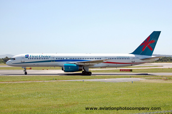 First Choice Airways Boeing 757-236 G-CPEV at Manchester (2006)