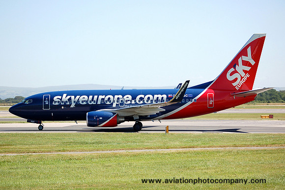 Sky Europe Airlines Boeing 737-76N OM-NGC at Manchester (2006)