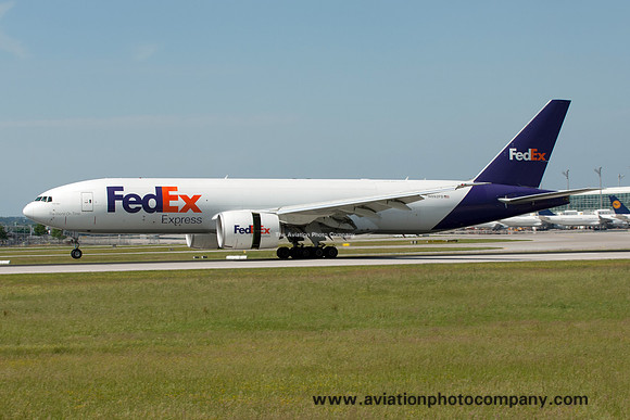 Federal Express Boeing 777-FS2 N892FD at Munich (2017)