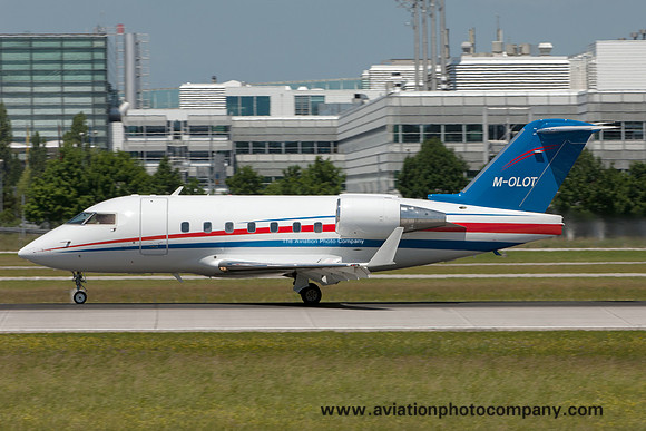 Igor Annenskiy Bombardier Challenger 604 M-OLOT at Munich (2017)