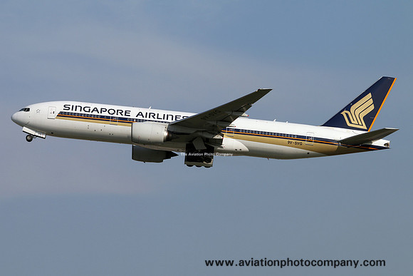 Singapore Airlines Boeing 777-212ER 9V-SVG (2017)