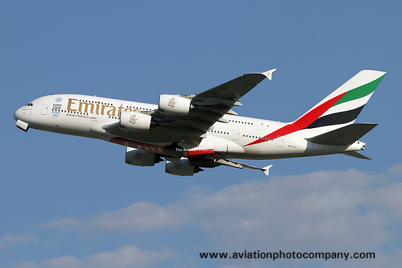 Emirates Airbus A380-861 A6-EOY (2017)