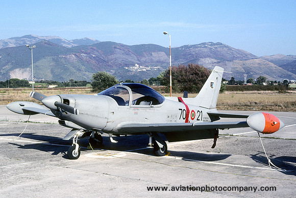 Italian Air Force 70 Stormo SIAI SF-260EA MM55121/70-21 (2008)