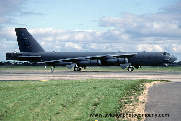 USAF 2 BW 96 BS Boeing B-52H Stratofortress 60-0010/LA (1998)
