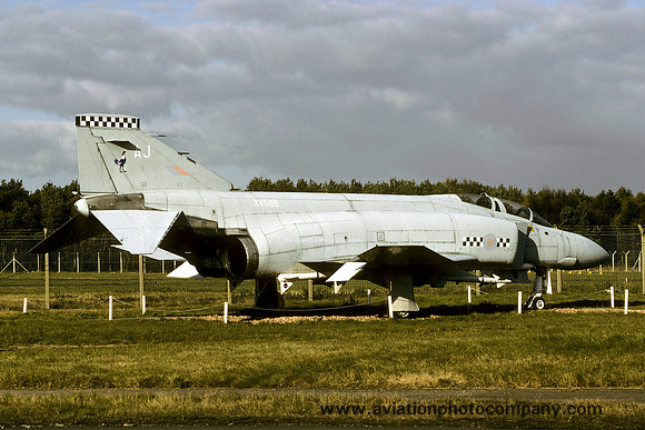 RAF 43 Squadron McDonnell F-4K Phantom FG.1 XV586/AJ displayed at RAF Leuchars (1998)