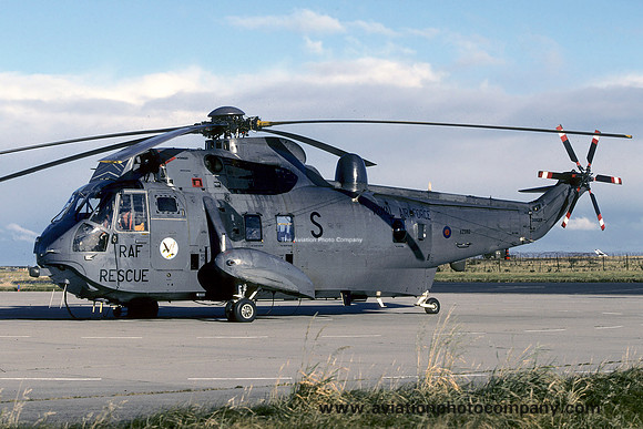 RAF 202 Squadron Westland Sea King HAR.3 XZ592/S (1998)
