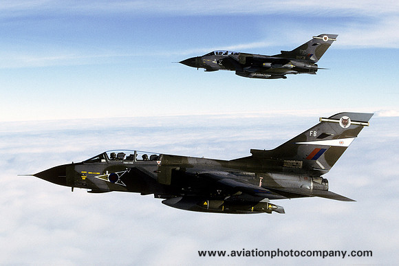 RAF 12 Squadron Panavia Tornado GR.1B ZA450/FB (1998)