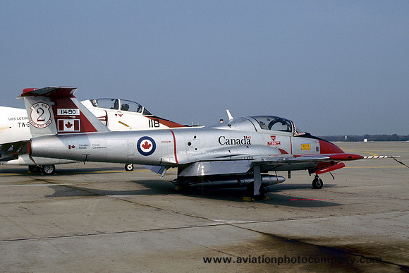 Canadian Air Force 2 CFFTS Canadair CL-41 CT-114 Tutor 114190 (1991)